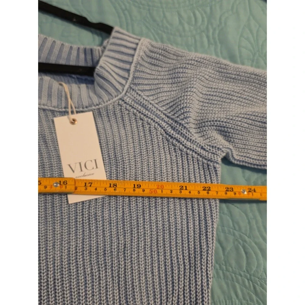 VICI Women's Size Medium Long‎ Sleeve Blue Cold Shoulder Oversized Sweater Beach